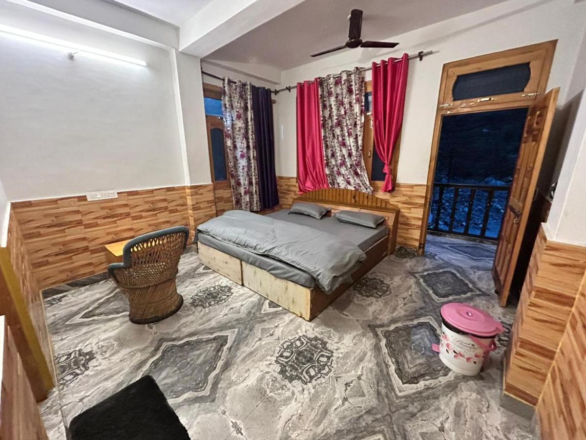 Hotel Flipsyde Retreat Kasol Exterior foto